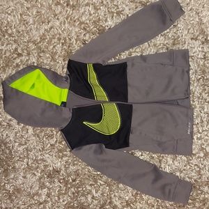 Boys size 6 nike jacket